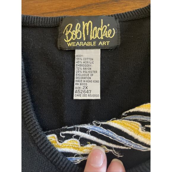 Bob Mackie Wearable Art Beaded Embroidered Scarf On Black Tunic Sweater Sz 2X - Picture 7 of 9